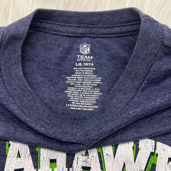 [Stains] 💝 10/$10 💝Seattle SEAHAWKS NFL Long Sleeve Shirt Juniors Size L 10/12 - Picture 4 of 7